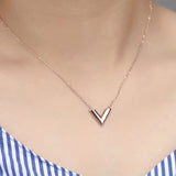 V Letter Pendant Necklace, Women's Jewelry